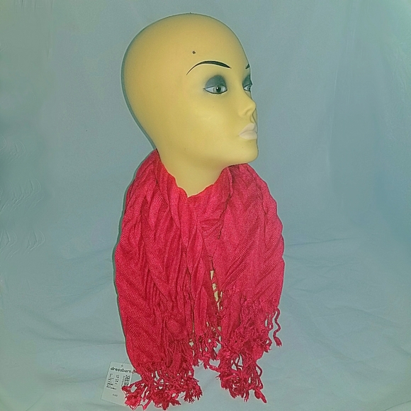 Dress Barn Chevron Pleated Scarf - Picture 3 of 6